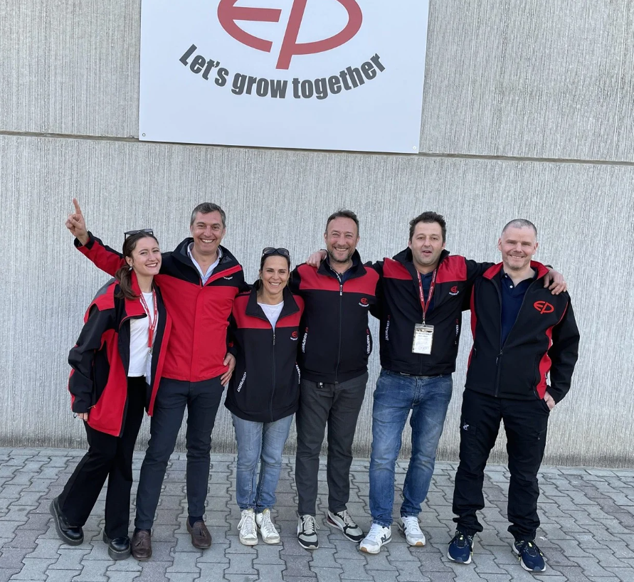 Работайте в нашей компании